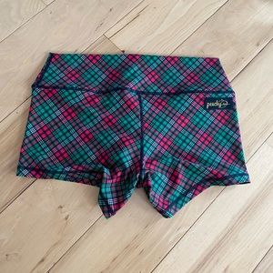 Peachy Athletic, peach perfect shorts, M